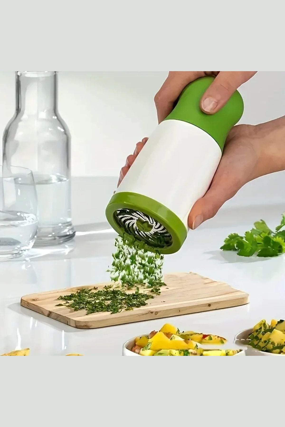 فرامة الأعشاب اليدوية