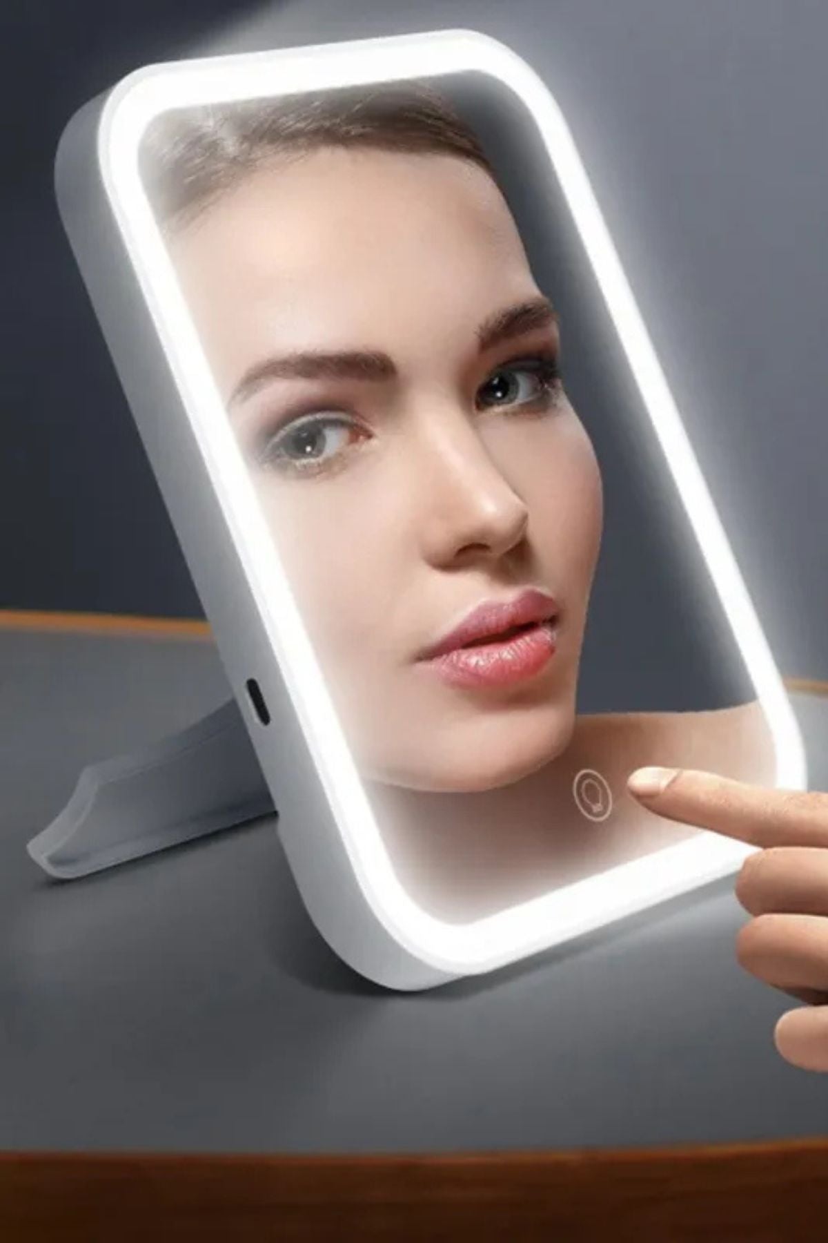 قابلة للتعديل LEDمراة مكياج باضاءة