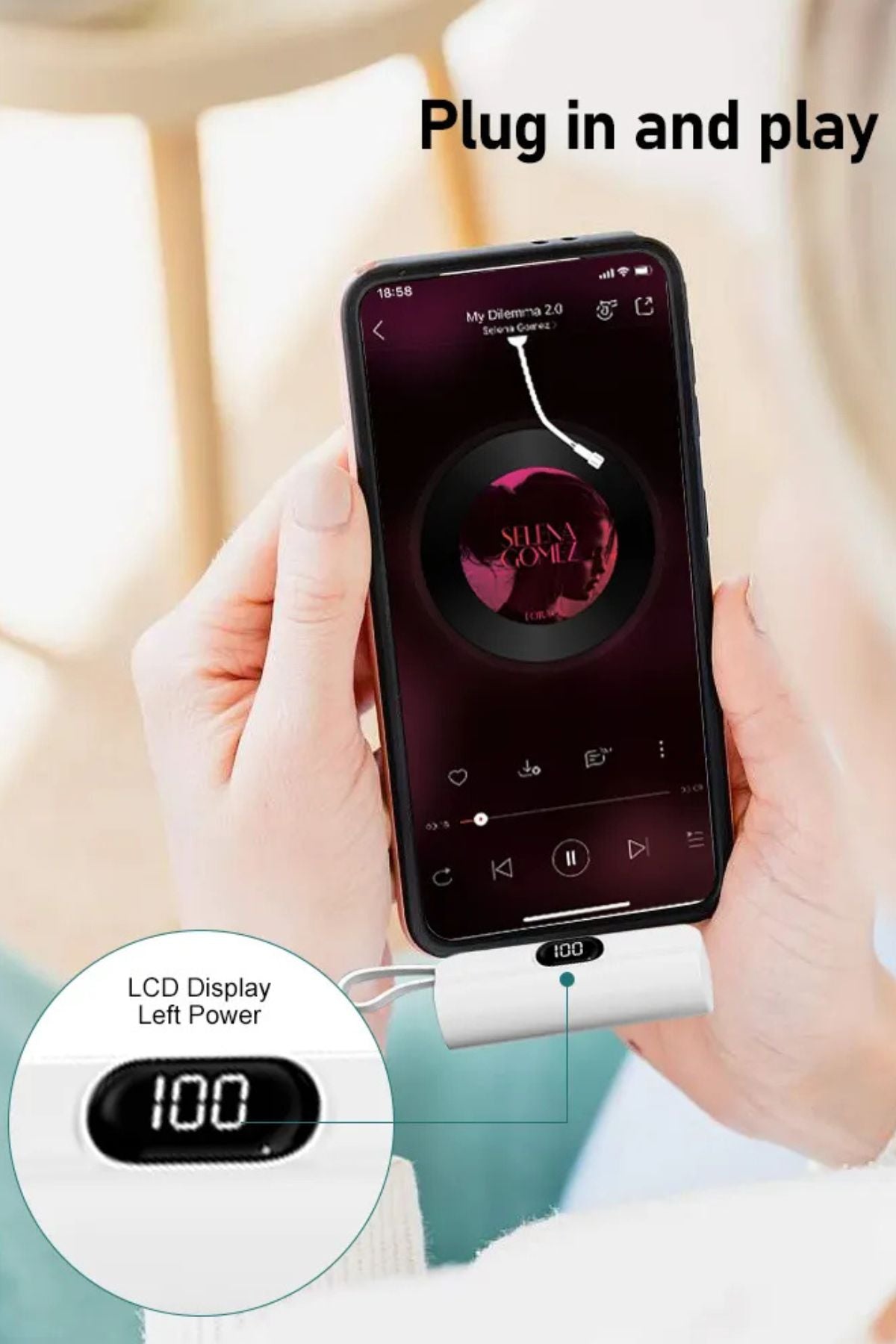 باور بانك محمول مع شاشة رقمية وحامل مدمج